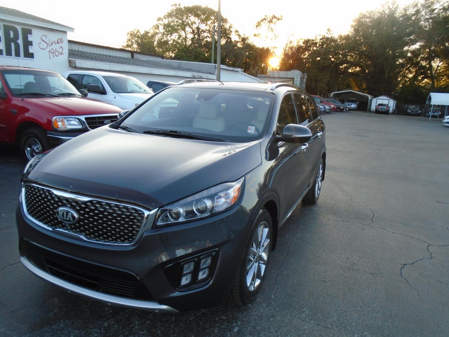 2017 Kia Sorento (5XYPK4A54HG) , located at 6112 N Florida Avenue, Tampa, FL, 33604, (888) 521-5131, 27.954929, -82.459534 - Photo#2